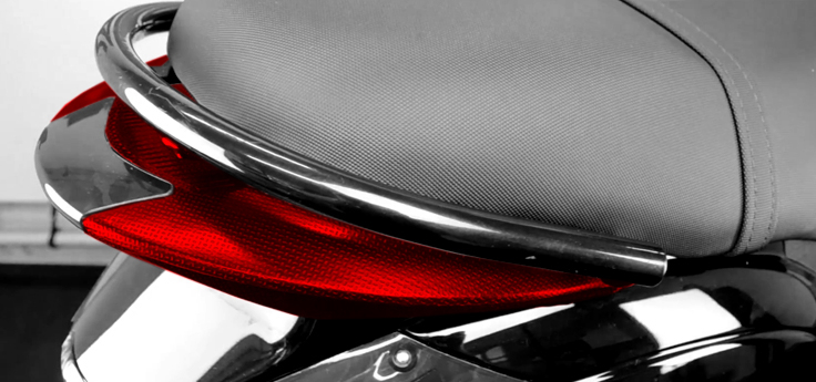 Garde-boue arrière / support feu arrière