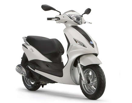 Pièces détachées Piaggio New Fly 4 temps 2V 25km/h blanc 566